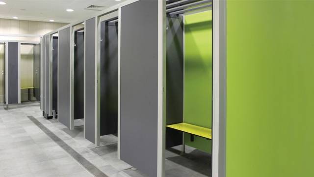 Marathon Conform™ Suspended/ Elevated Cubicle