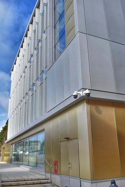 Vantage® SF (Secret Fix) Rainscreen System - Rainscreen Cladding System