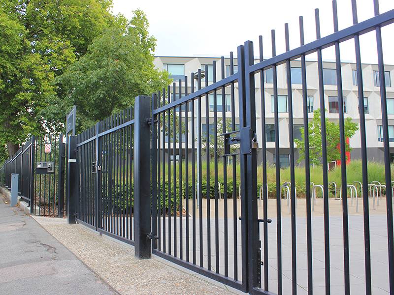 Barbican® Imperial A1 (SR1) Gates