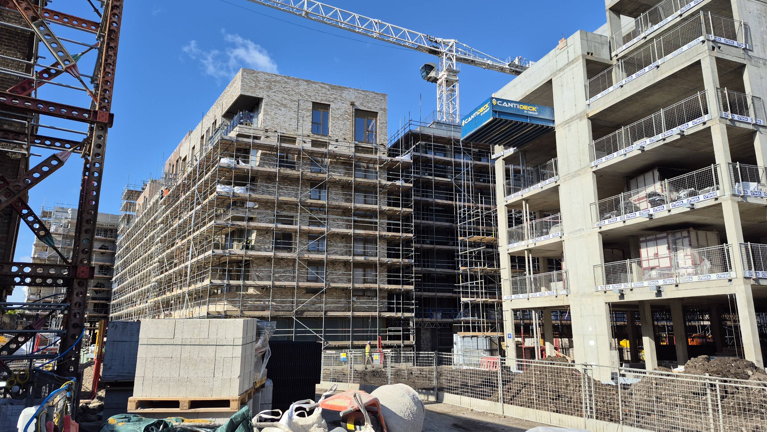 Klasse C-board | Wickside, London | Klasse Group Ltd | NBS Source