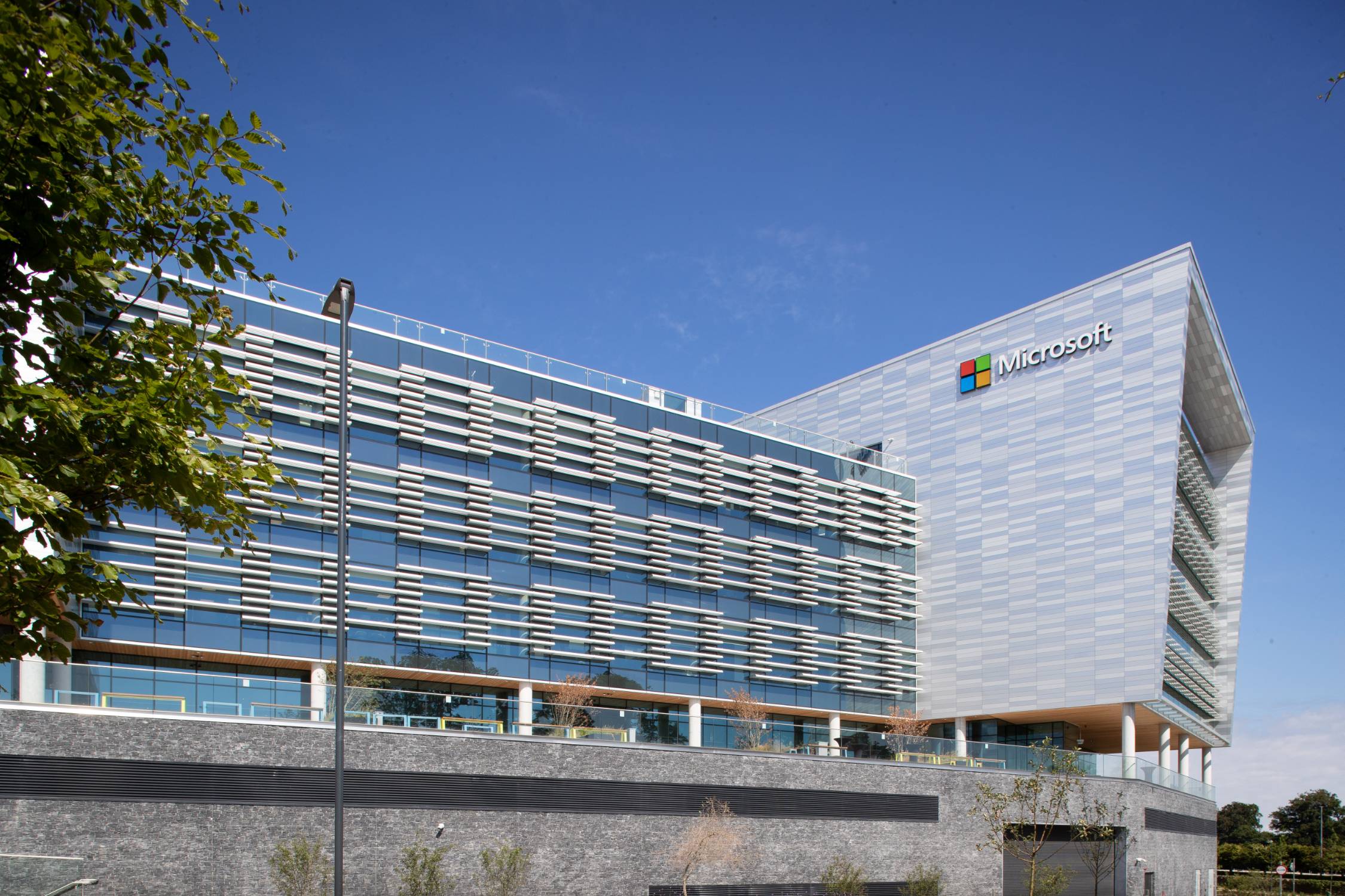 Aliva Alucovering - Aluminium Rainscreen Cladding