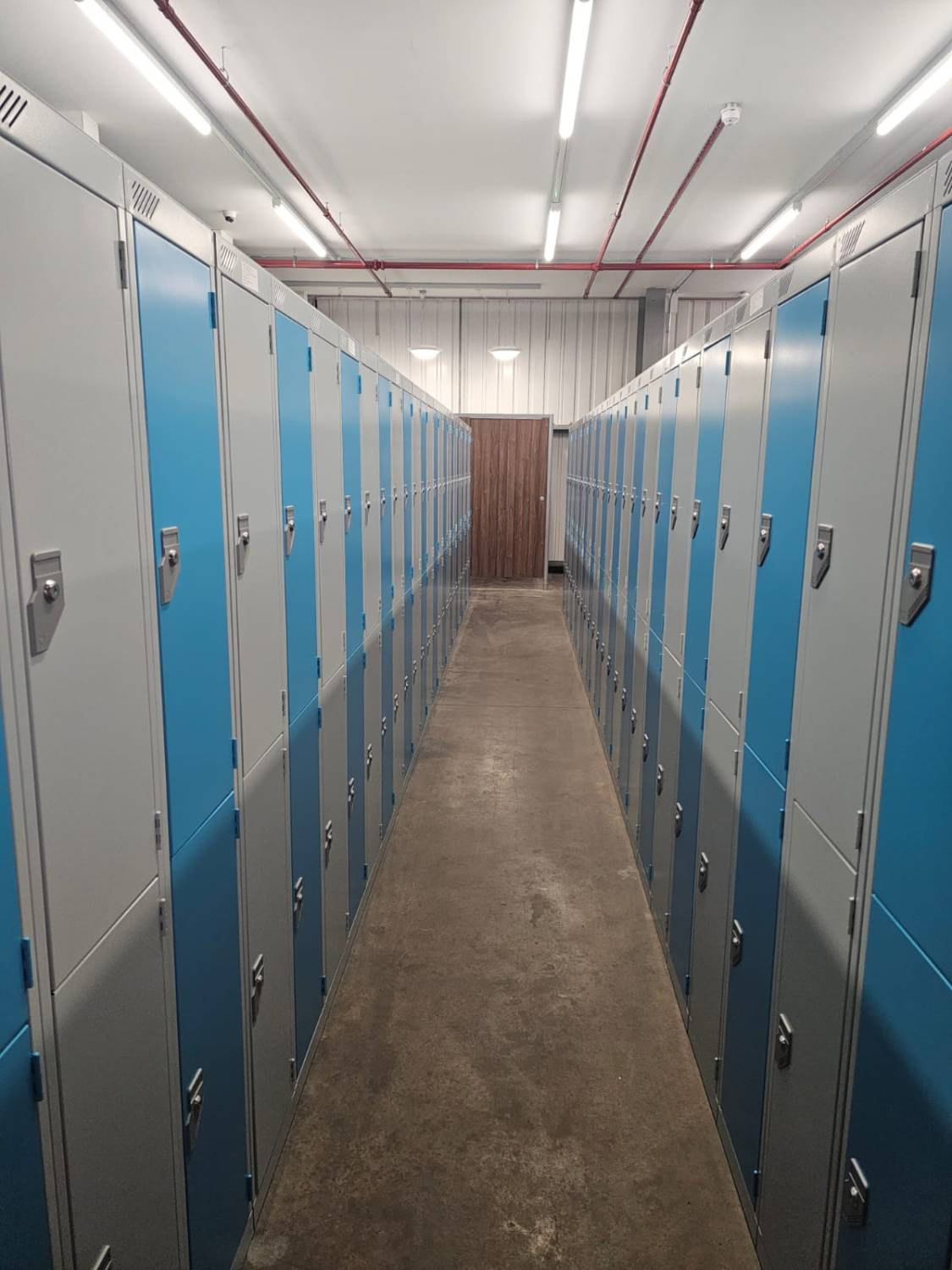 Metal Lockers & Cubicles at Co-op Depot Warehouse | Helmsman | NBS Source