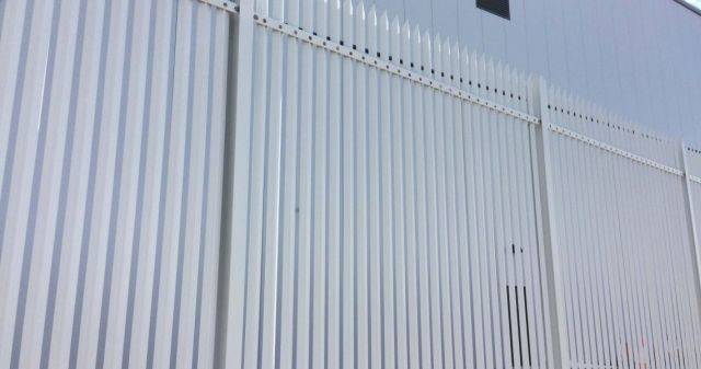 Lochrin Combi™ SL1 - SR1 Palisade - Fencing