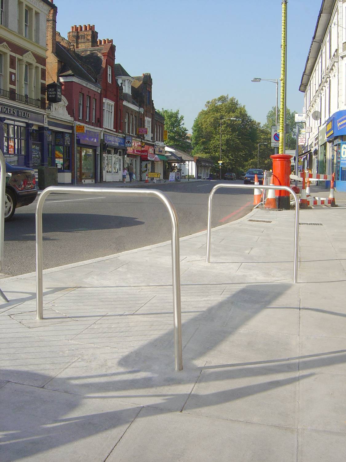 Sheffield Carbon Steel Cycle Stand