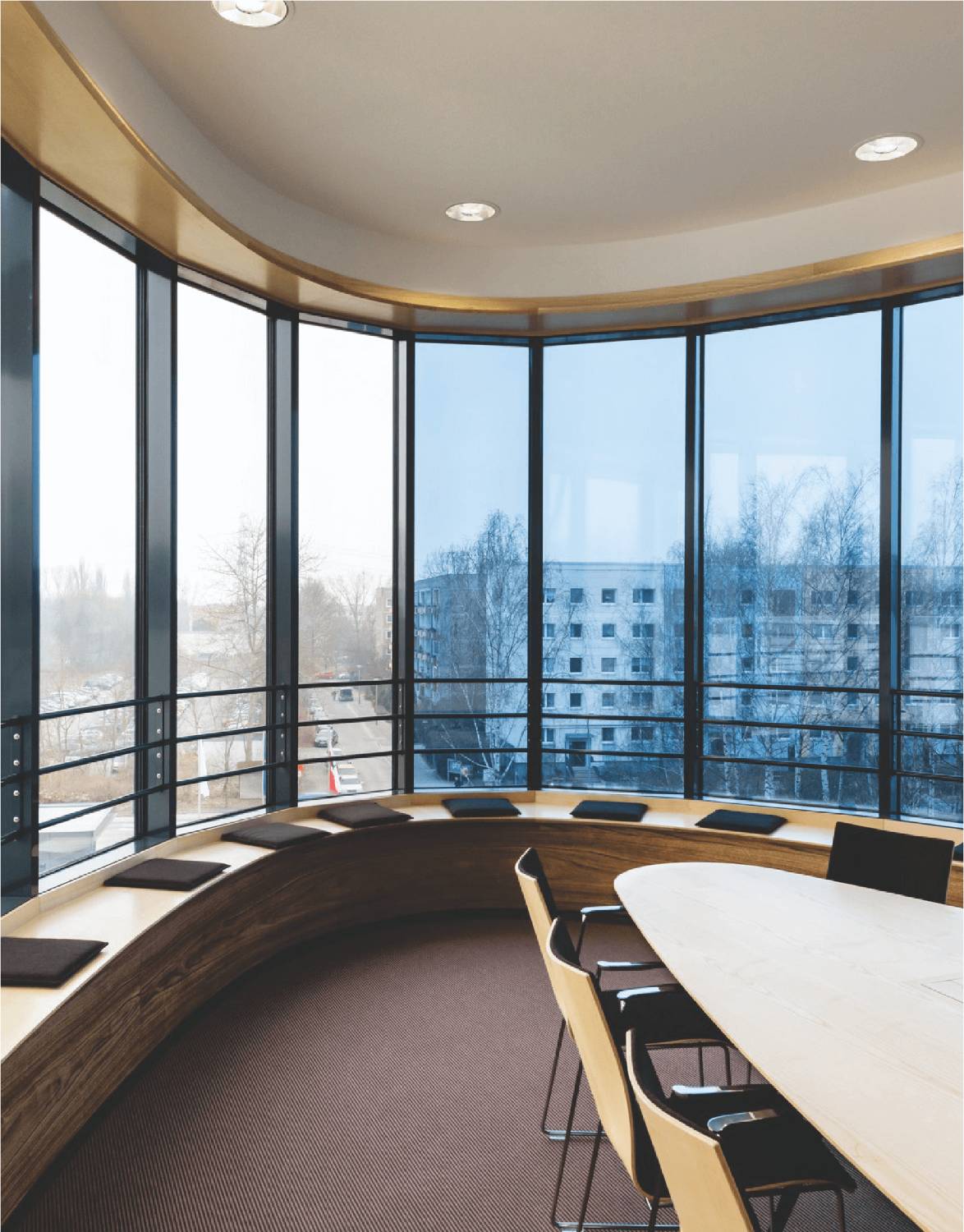 FutureX Eclipse™ Electronically Controlled Switchable Dynamic Glass for Glare and Heat Control [Electro-polarization Technology]