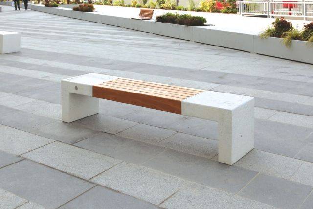 Giada Bench