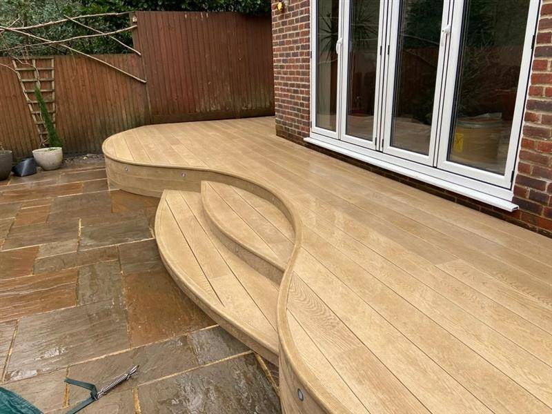 Flexible Edgings - Bullnose/ Square Decking Edging Profiles