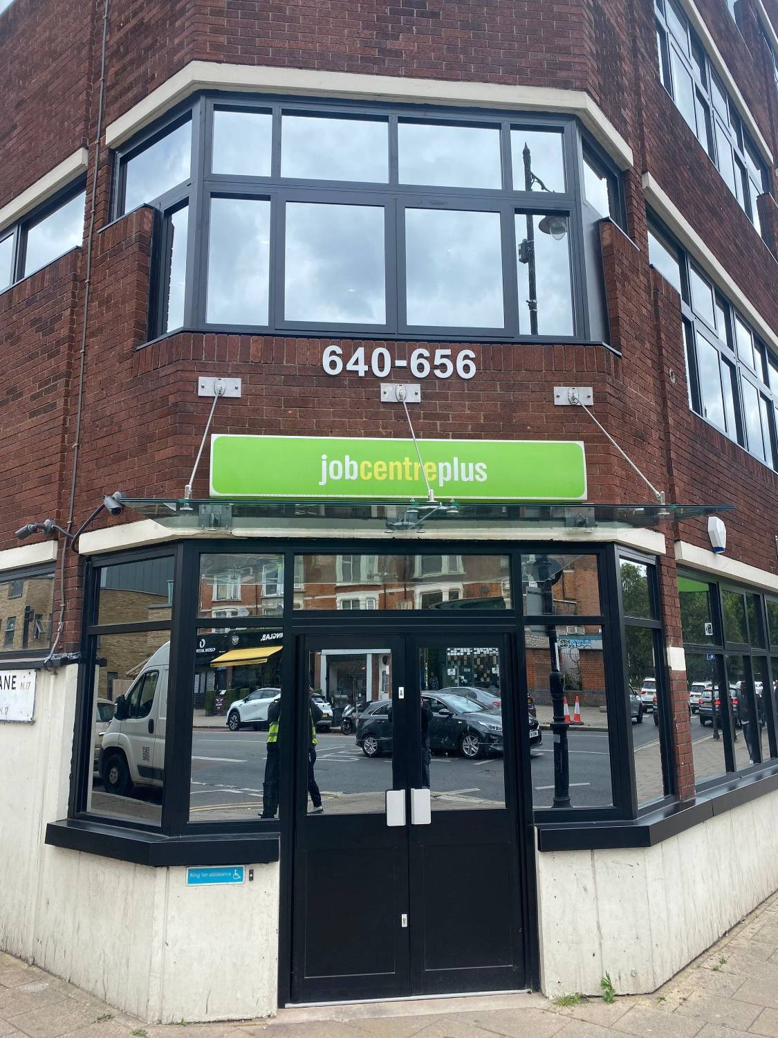 Frameless Glass Canopy - Open Sided Shelter