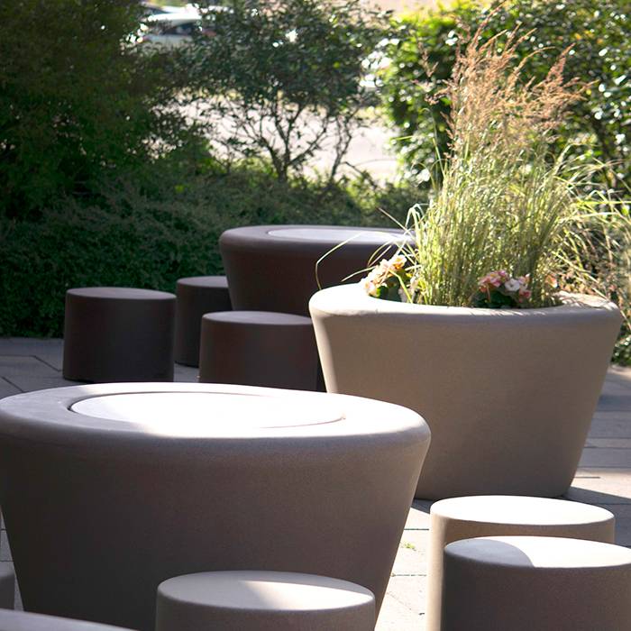 Loop Cone Planter