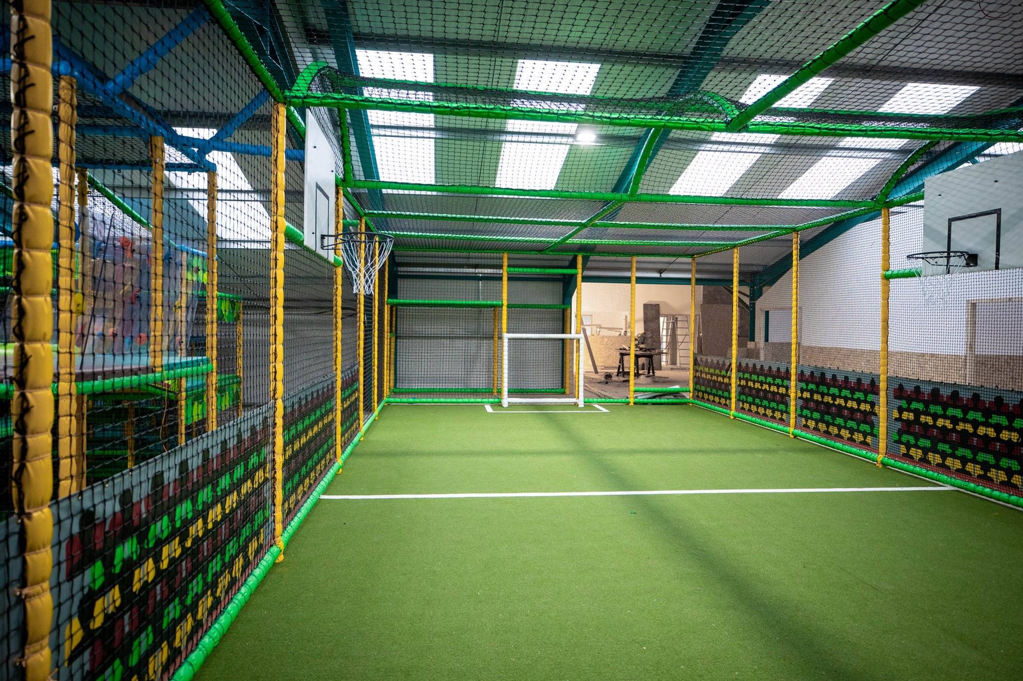 Artificial Sports Grass (Hockey, Tennis, Multi-Sports)