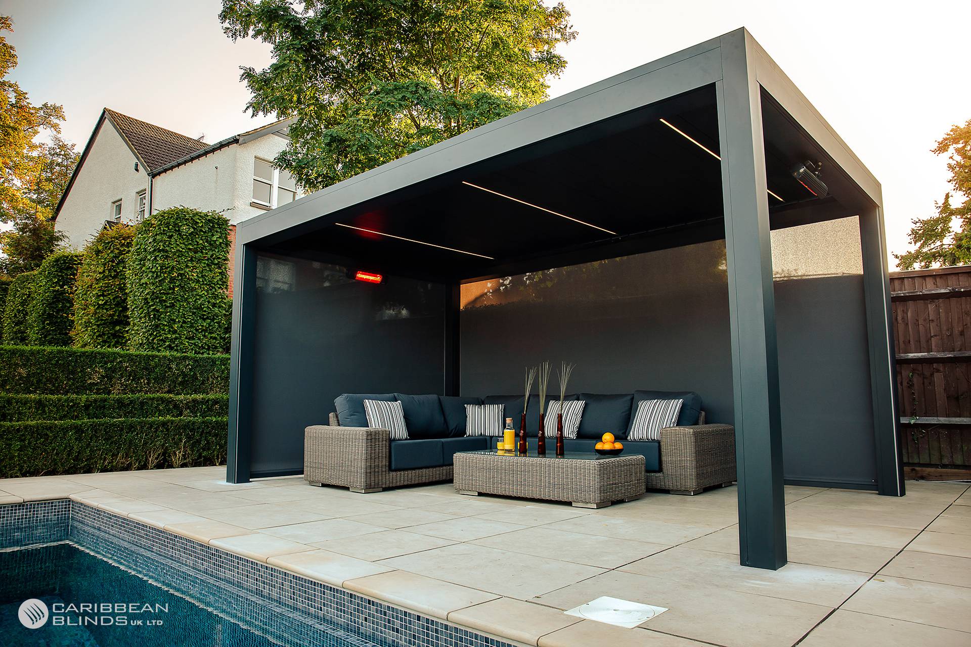 Deluxe Pod - Louvered Roof Pergola