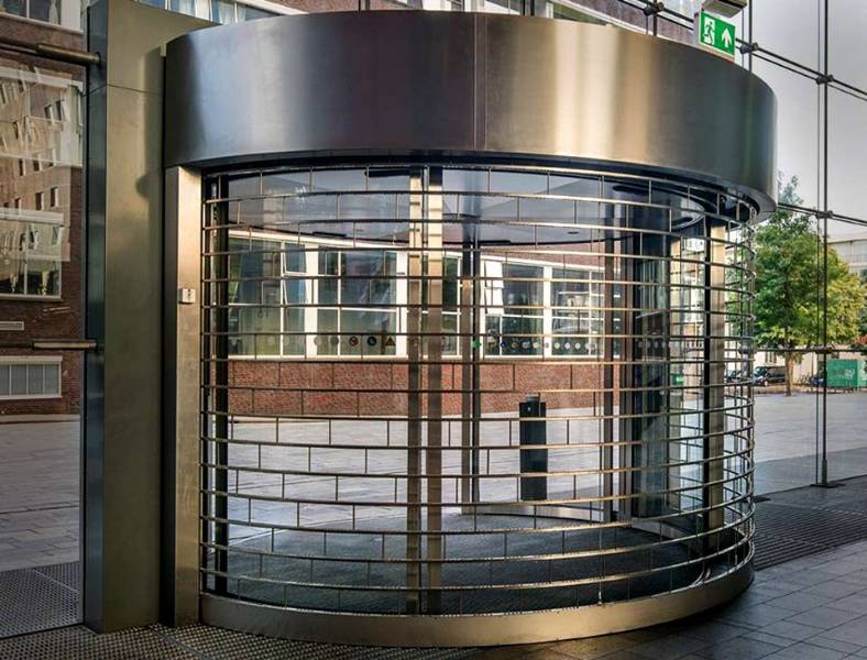 Vertically Stacking Grille Door Curved Electric - Stackdoor - Security Grille