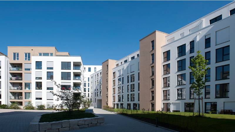 Residential park at the south end of Luisenstrasse