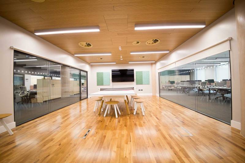 Lusso 105 - Relocatable Glass Partitions | Lusso Systems Ltd | BIM Library