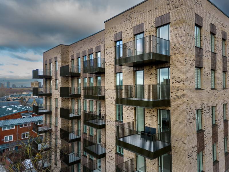 Levitate balcony system - Open Balcony System