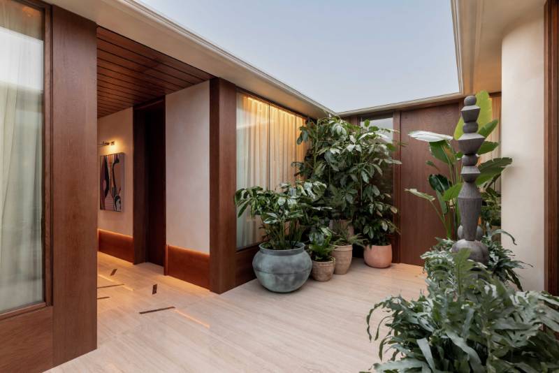 Trafalgar Hotel St James, London