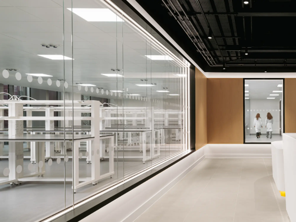 Revolution 100 - Double Glazed Relocatable Partition System