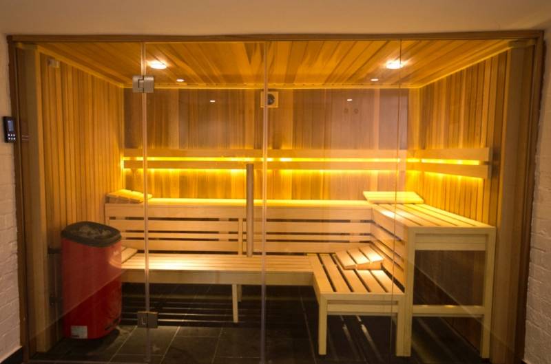 Residential Sauna Suite