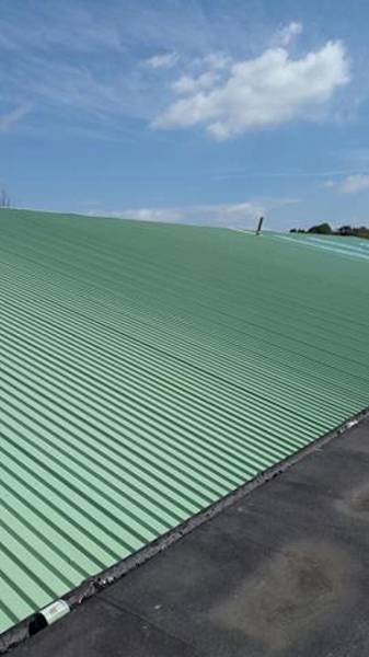 Metal roof coating project in Leicestershire