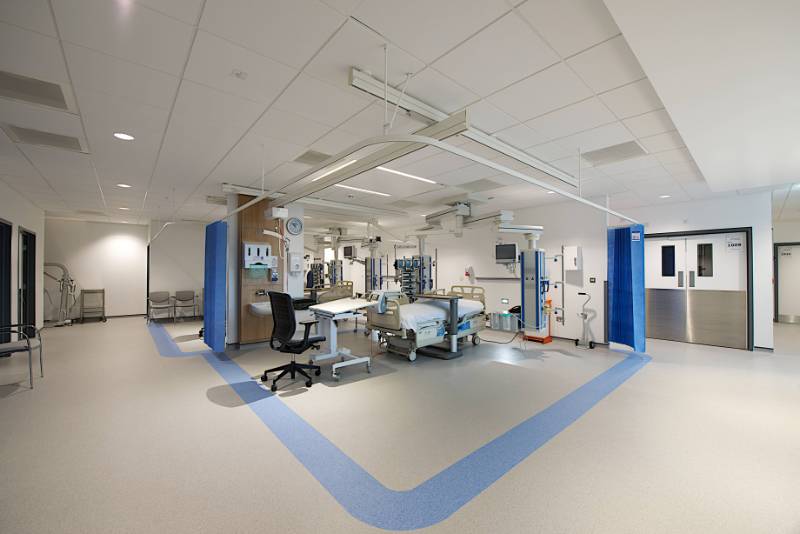 State of the art Spire Hospital specifies easy maintenance cubicle and curtain tracking