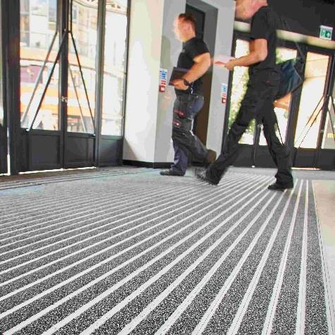 HEALTHCARE - ST RICHARDS HOSPITAL - ENTRANCE MATTING