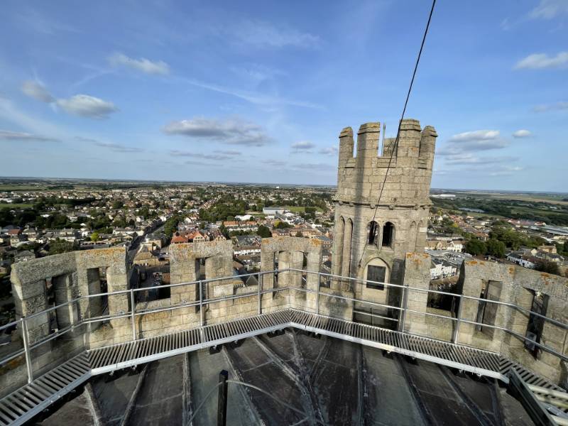 Working Platform And Walkway System - Ascent Aluminium Walkway For Flat / Single Ply Membrane Roofs