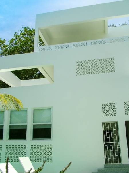 Luxury Caribbean house resists humidity with MEDITE TRICOYA EXTREME