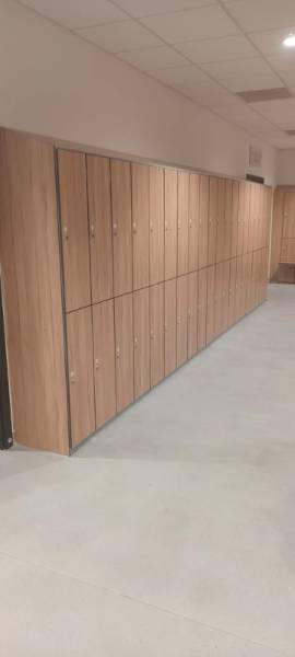 Laminate Lockers at Bombardier Services UK