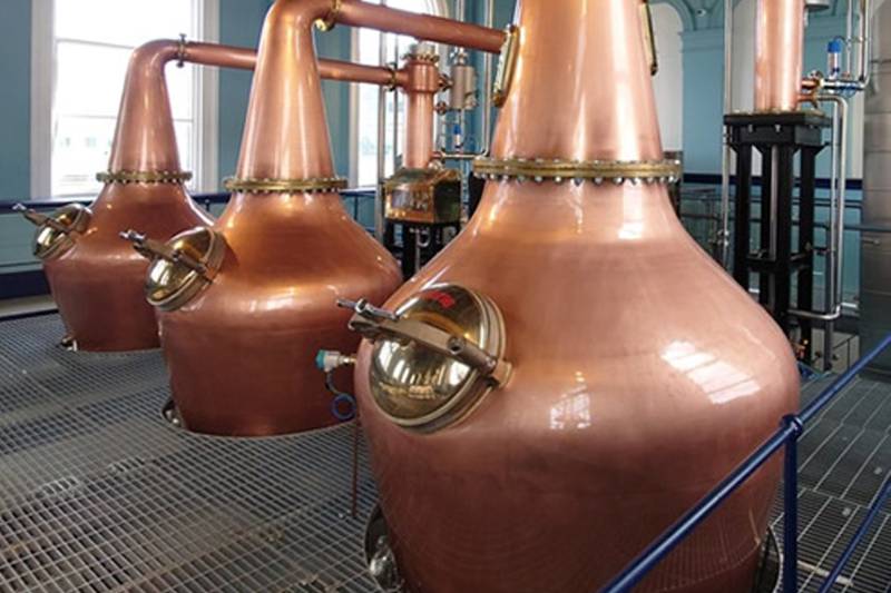 Titanic Distillers (Industrial - ESP)