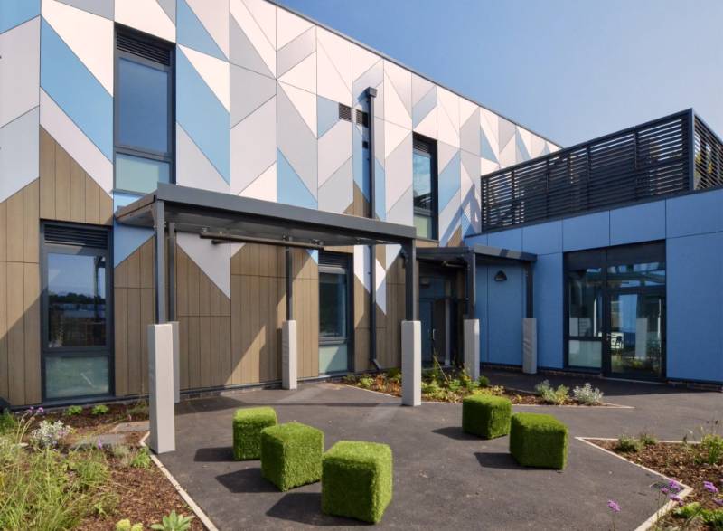 Exploring Ventilated Façades: A Smart Choice for Sustainable Building Design