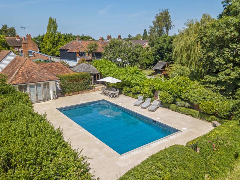 La Roche Acid Etched Pool Project