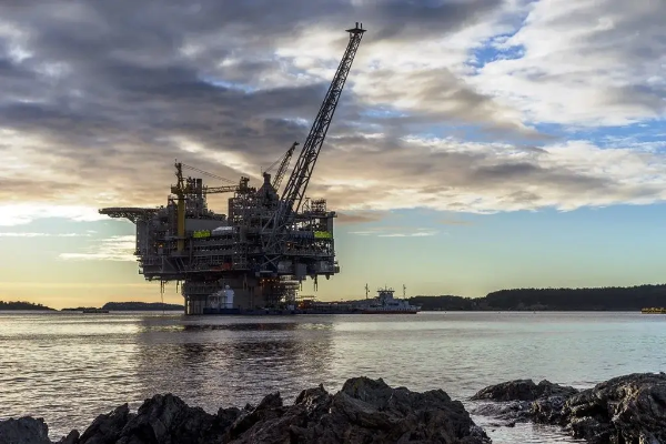 Bygging av Equinor-plattform i Norskehavet