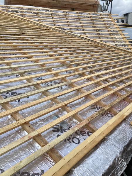 SR TIMBER FIRE RETARDENT ROOFING BATTEN 
USED ON AWARD-WINNING LUCENT W1 PROJECT