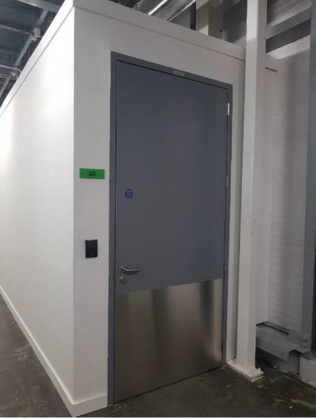 Riser door