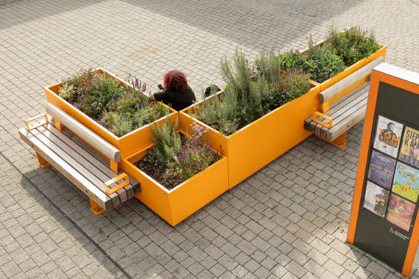 Cornerstone Arts Centre, Didcot | The transit square that found a community