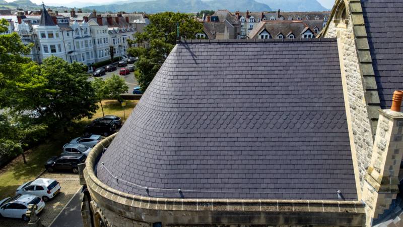 WELSH SLATE IS A PEERLESS PERFORMER IN A PIONEERING PENINSULAR TOWN