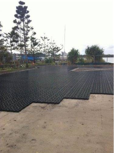 Permeable Car & Trailer Park