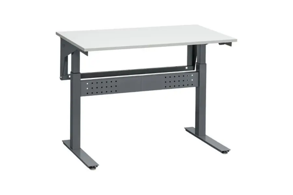 Fittings and fitted furniture