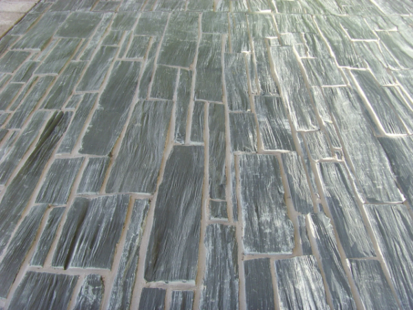 Cwt Y Bugail - Slate Paving - Natural Stone Paving