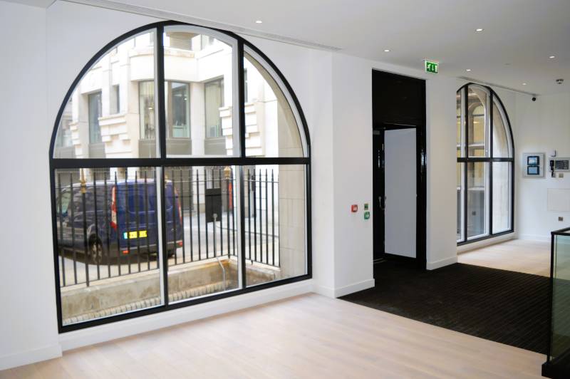 Selectaglaze Secondary Glazing: 3 Moorgate Place