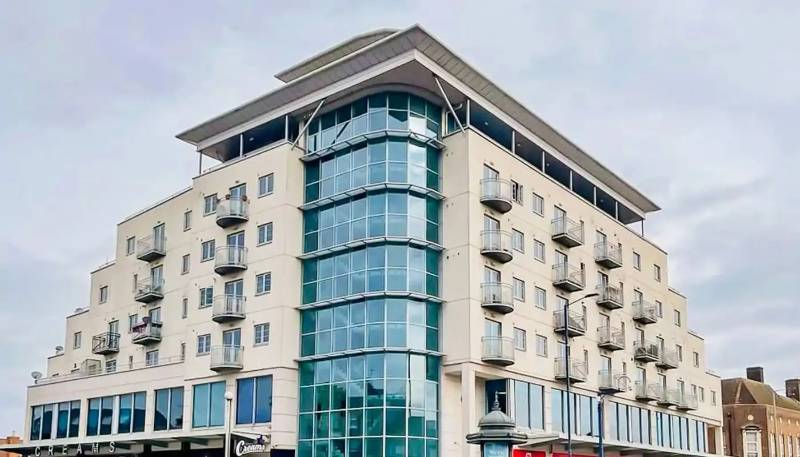 Centurion House: Edgware, London