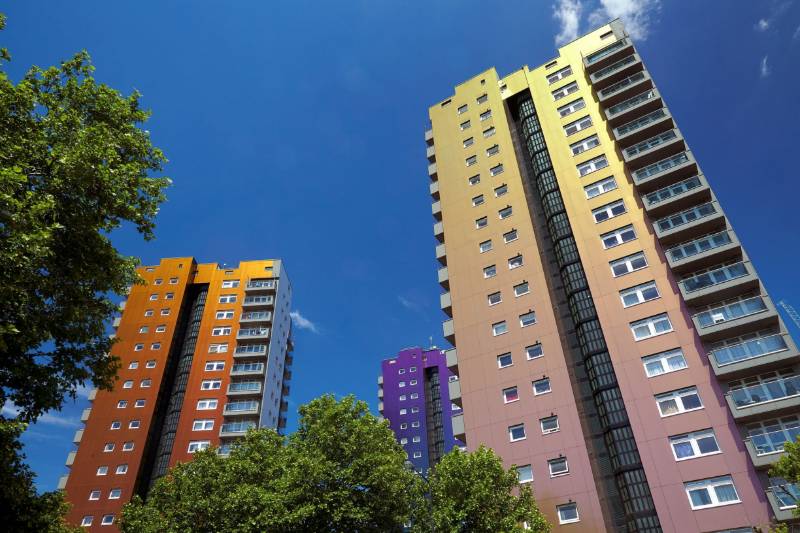 Rockpanel high-rise trio shimmer safely in the South London sun