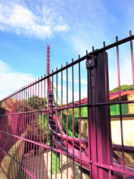 Decorative Steel Fence Railing - Lost Kingdon, Paultons Park