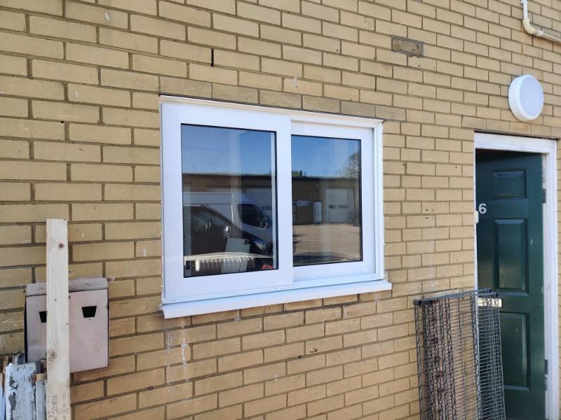 CDS WILMAN - MEDIUM DUTY SERVING WINDOW