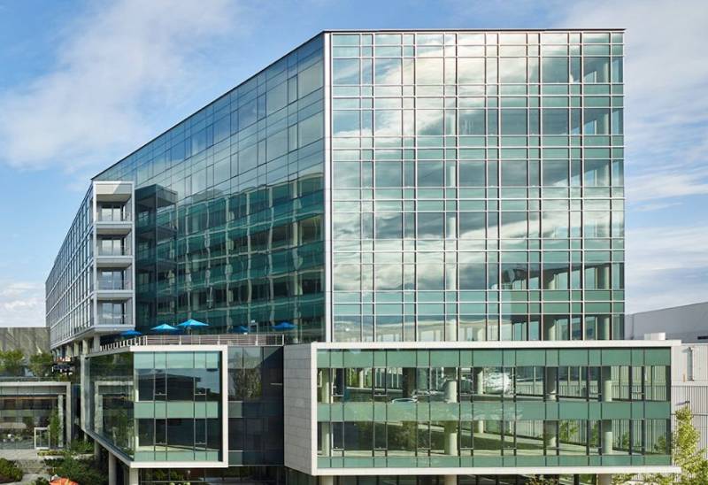 Guardian Deco HT® - Deco HT - Back-Painted Spandrel Glass 