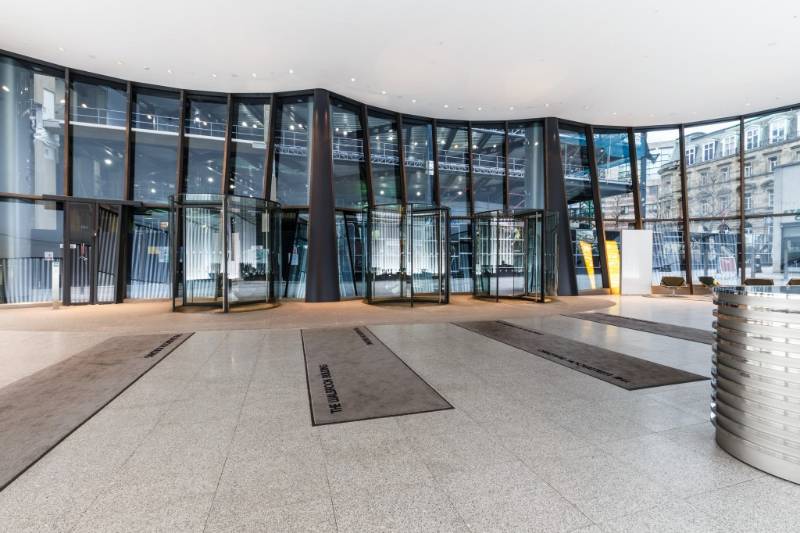 Three 2.9m Tall Circular Full Vision Revolving Doors & Elegance Sliding Pass Door-The Walbrook Offices, London