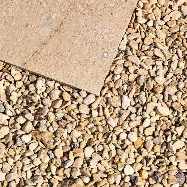 Roofing Pebbles / Shingle - Natural Stone Slabs