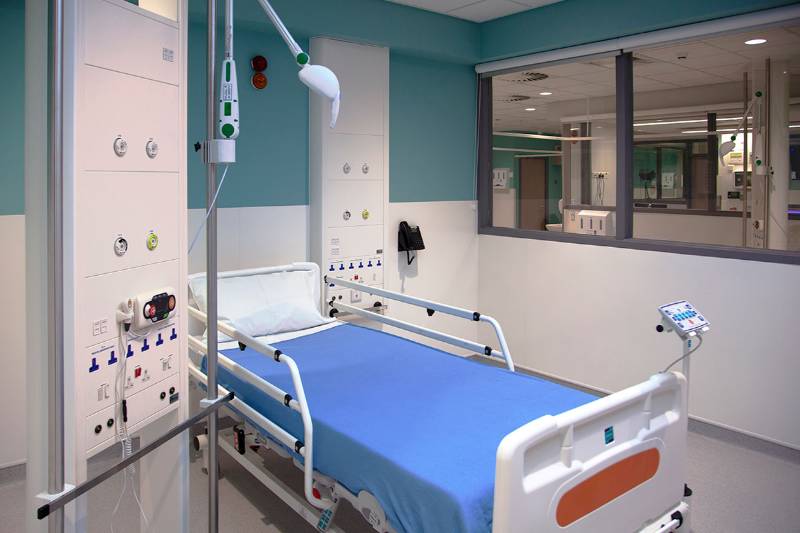 Intensive Care Unit, Harrogate District Hospital, UK