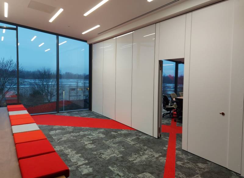Dorma Variflex 100 Semi-automatic Moveable Walls installed at Sandon Global head offices