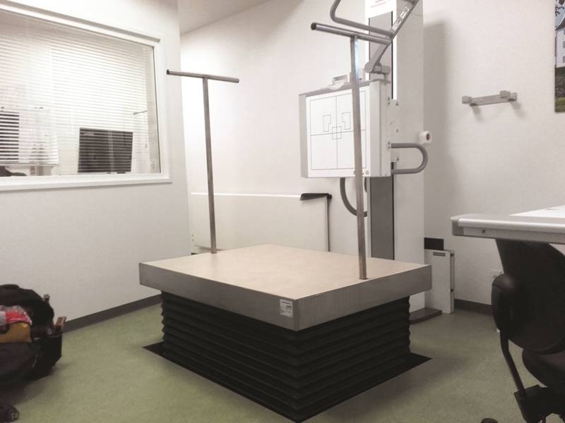 SLP model D as X-ray platform lift